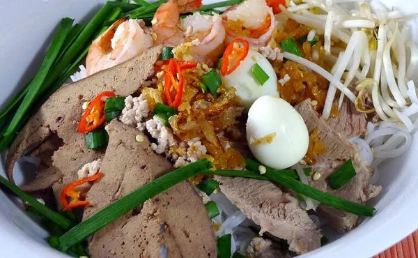 mua hu tieu sa dec 20