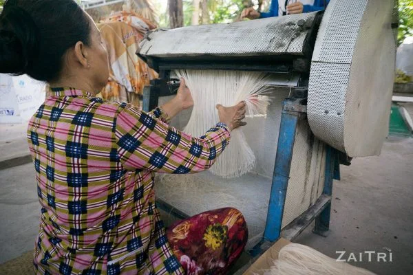 mua hu tieu sa dec 9