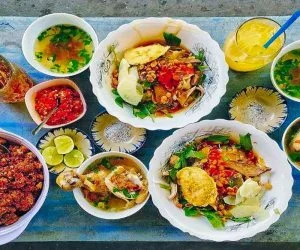 Meta:Nhiều người chưa biết phở chua có nguồn gốc từ tỉnh nào mặc dù rất yêu thích món ăn này. Hãy cùng đọc bài viết của Trùm Phở để tìm hiểu thêm về chúng. 