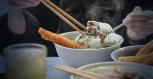 Truy tìm các hàng phở ngon ở TPHCM