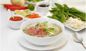 so sánh phở miền Nam và miền Bắc