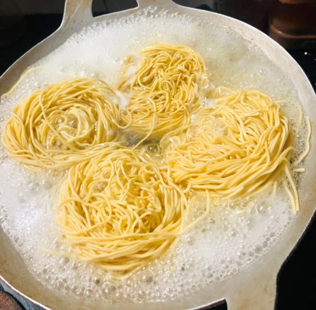 Mì Khô Đặc Biệt 300g 9 mi kho thanh long